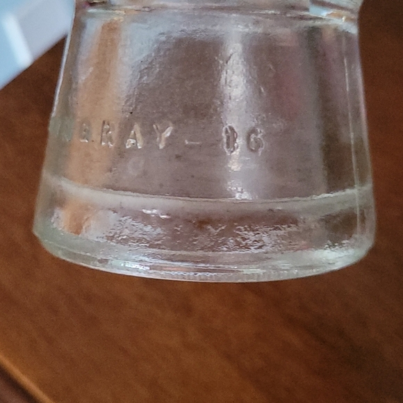 Glass Insulator - Picture 9 of 10